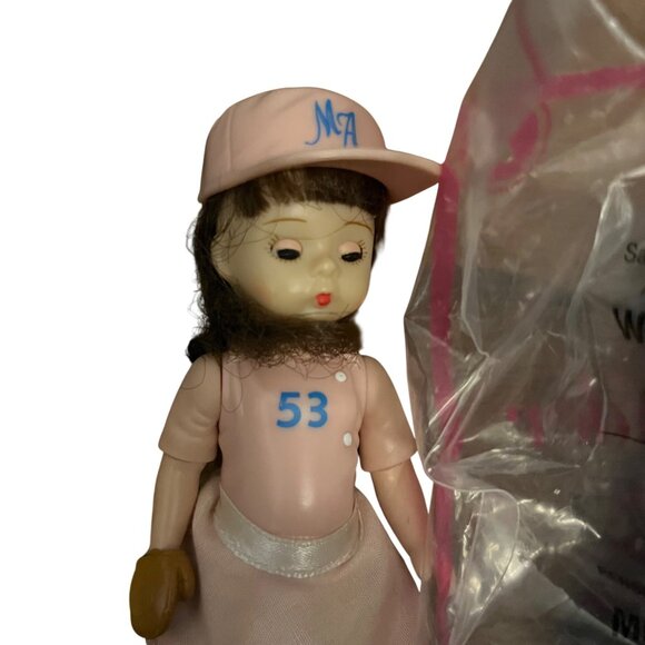 McDonald’s Small Madame Alexander Doll Lot of 8 Vintage Happy Meal New & Used - Picture 8 of 10